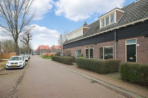 Medium property photo - Vogelkade 2, 1022 XA Amsterdam